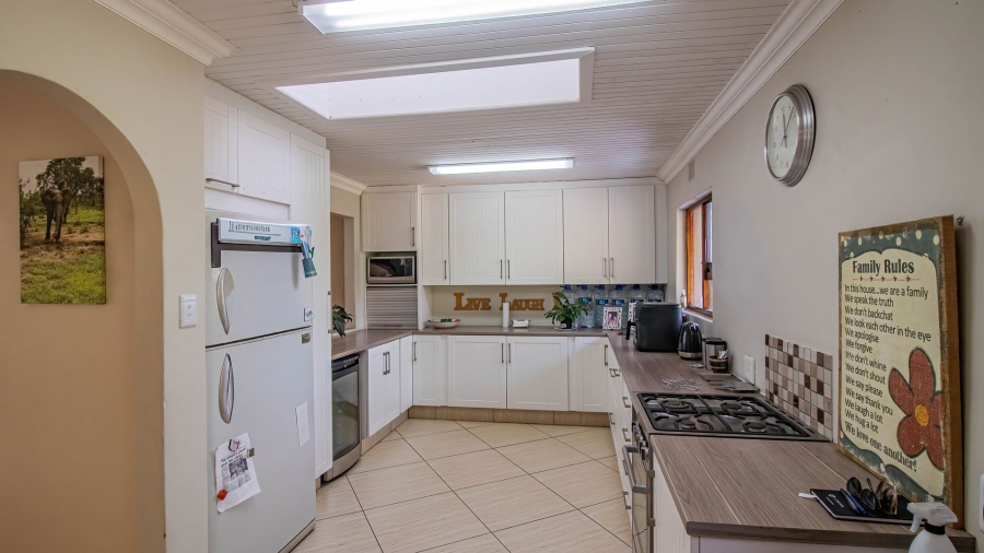 4 Bedroom Property for Sale in Vincent Heights Eastern Cape
